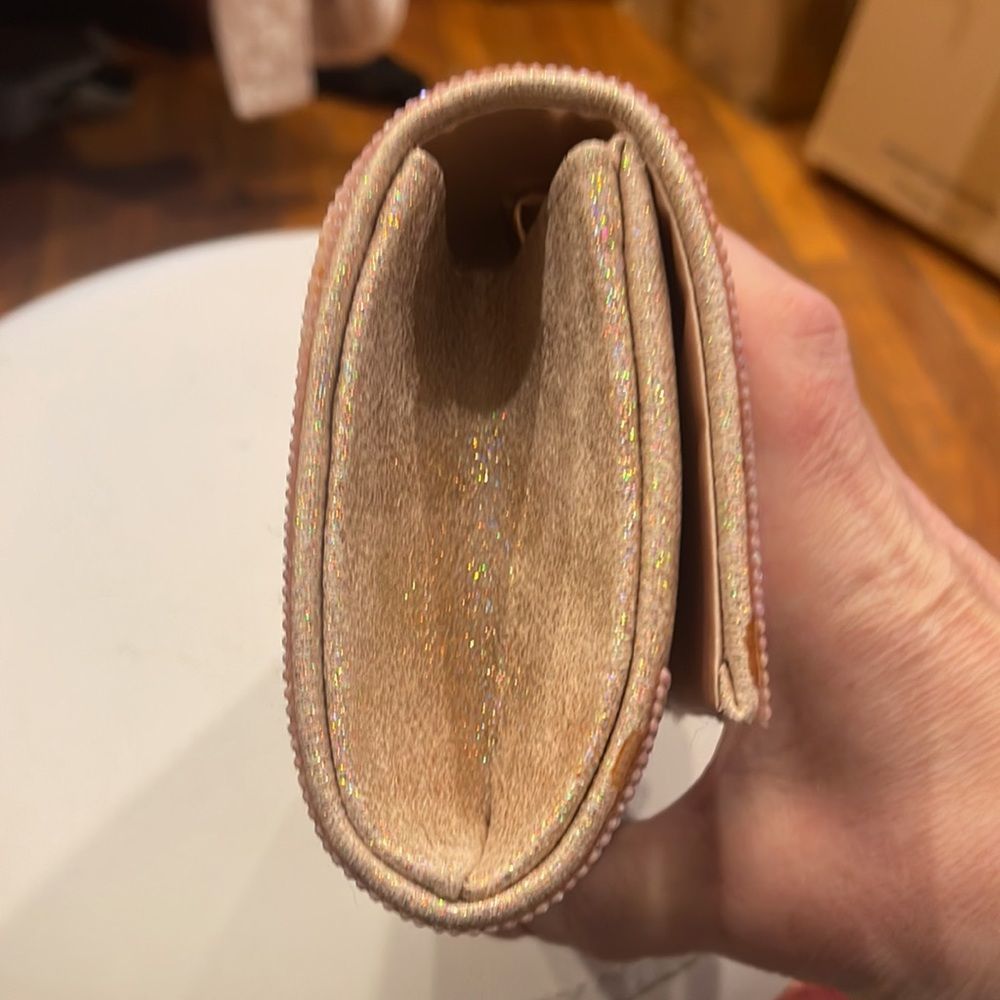 Jessica McClintock Alexis Sparkle Bronze Clutch. - Picture 4 of 8